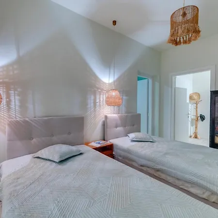 Villa Brise De Syros